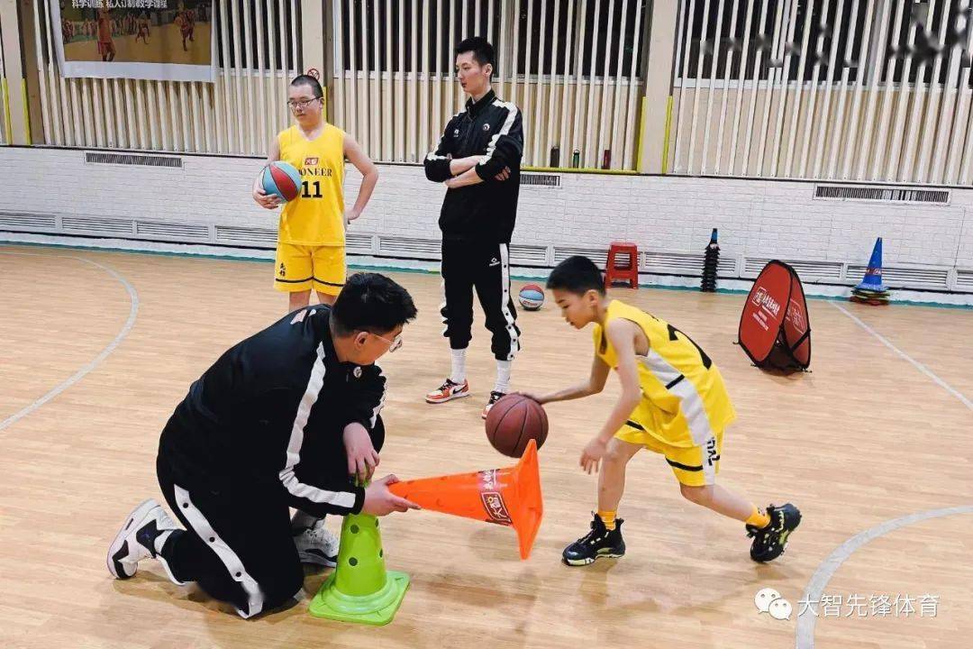 如何设计自己的篮球模拟训练计划_0